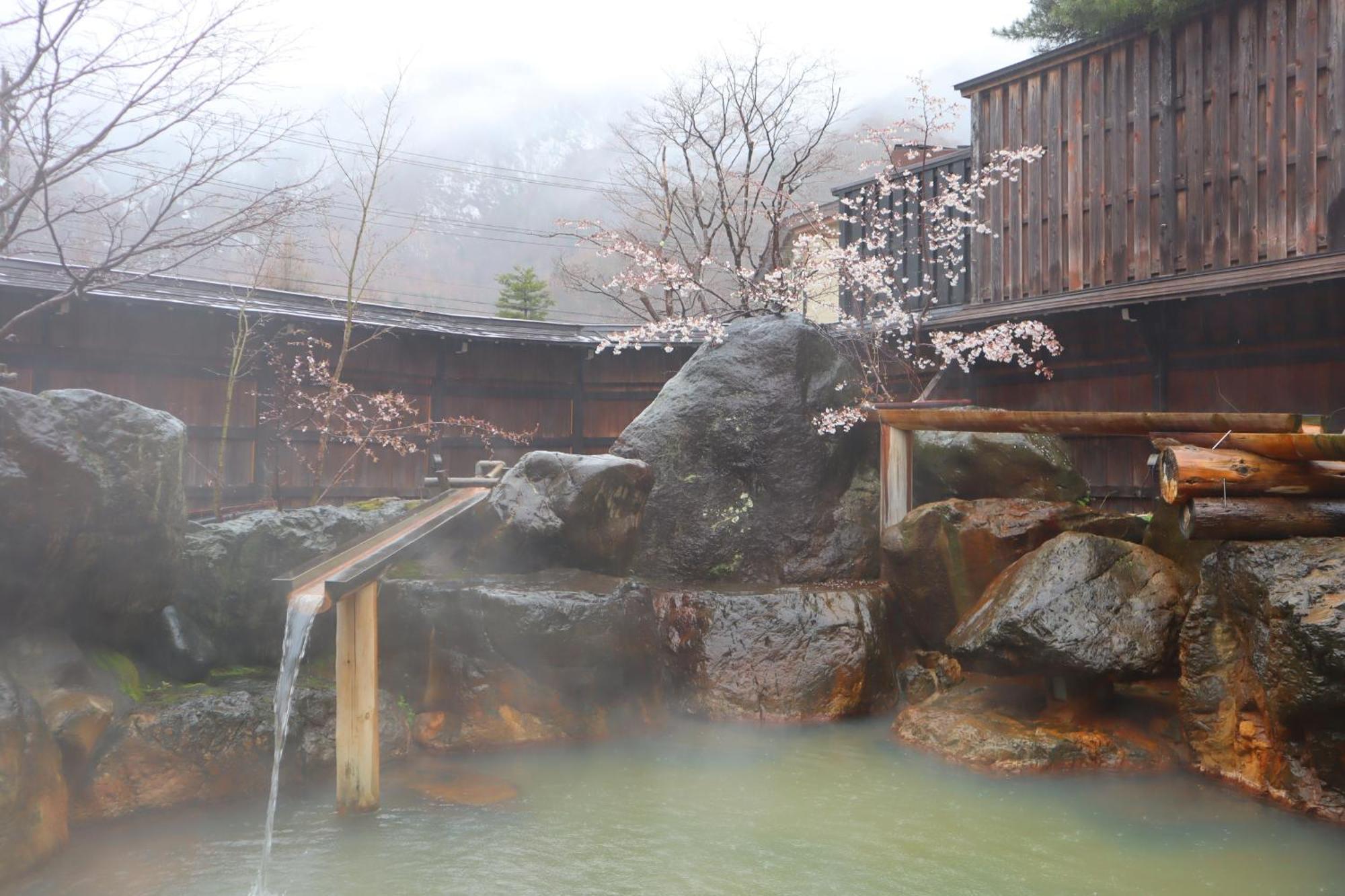Hirayukan Takayama  Luaran gambar