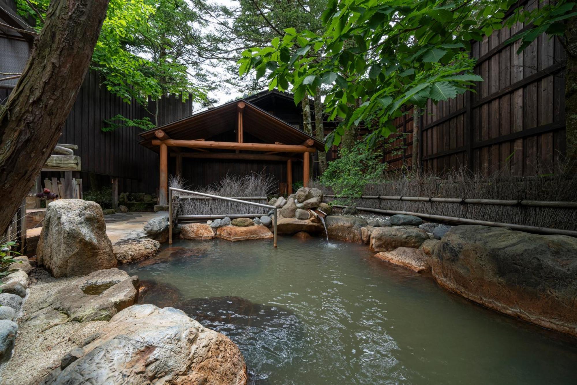 Hirayukan Takayama  Luaran gambar
